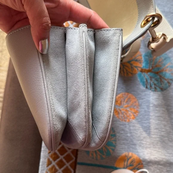 Authentic See By Chloe Elegant Charms edition Hana (Medium Size) - Picture 15 of 15